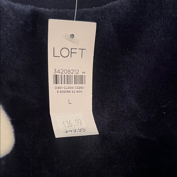 LOFT Navy and White Heart Sweatshirt - Picture 3 of 8